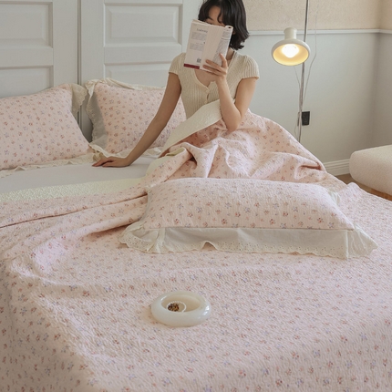 91家纺网 家纺一手货源 找家纺 （总）万盛家纺 2025新款全棉水洗花边床盖三件套