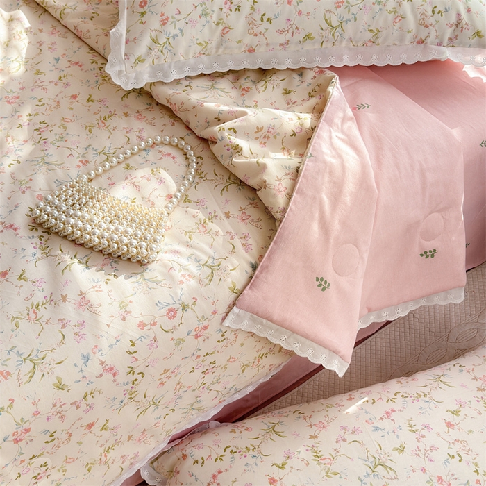 91家纺网 家纺一手货源 找家纺 被窝家纺 2025新款全棉花边大豆夏被四件套 花蔓梦境