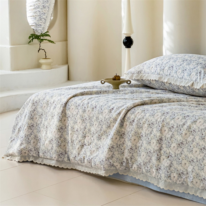 91家纺网 家纺一手货源 找家纺 被窝家纺 2025新款全棉花边大豆夏被四件套 杏园暖秋-灰