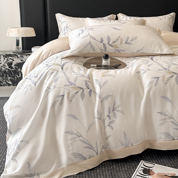 91家纺网 家纺一手货源 找家纺 金阳光家纺 2025新款高级简奢款莱赛尔数码印宽边四件套（带礼盒包装） 春晓雨梦