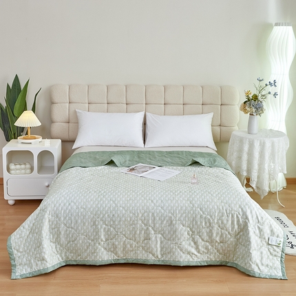 91家纺网 家纺一手货源 找家纺 诗雅纺织 2025新款艾草驱蚊功能夏被超声波压花礼品空调被 绿色