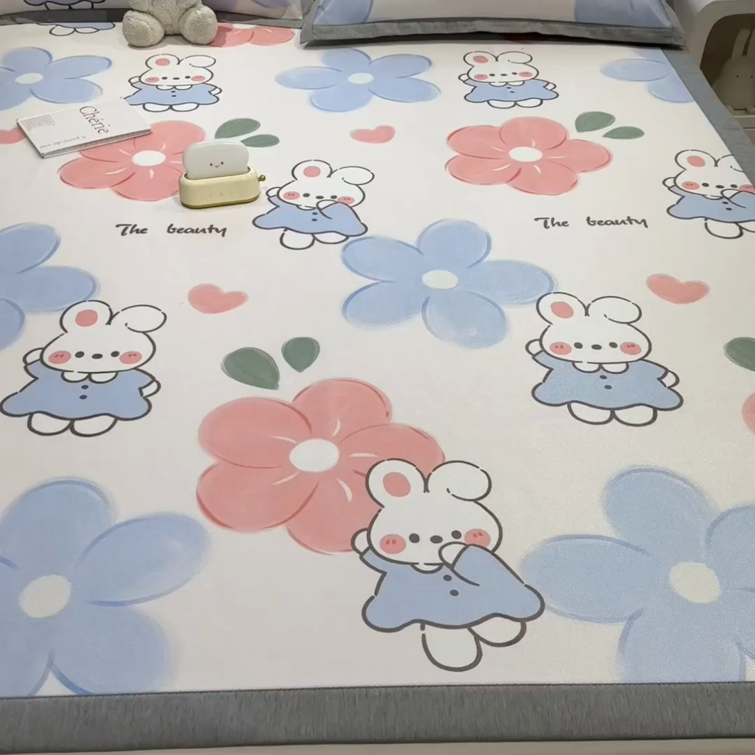 91家纺网 家纺一手货源 找家纺 兄弟坊 2025新款数码小清新印花冰丝席 花园兔子