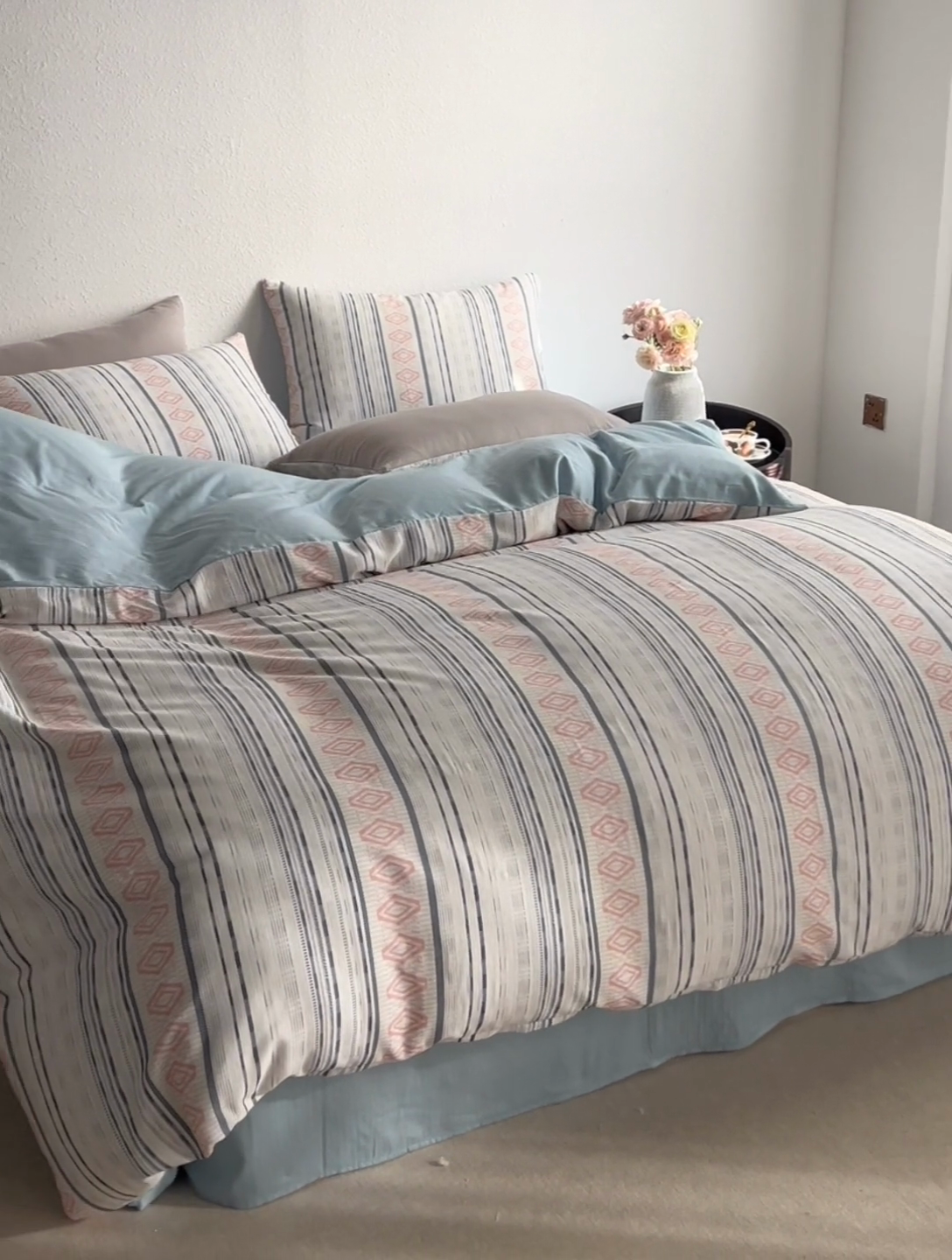 91家纺网 家纺一手货源 找家纺 时年家纺 2025零汗纱™数码印花系列套件 逸彩-蓝