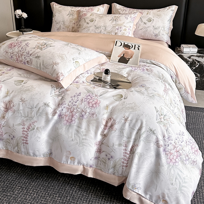 91家纺网 家纺一手货源 找家纺 金阳光家纺 2025新款高级简奢款莱赛尔数码印宽边四件套（带礼盒包装） 繁华枝恋