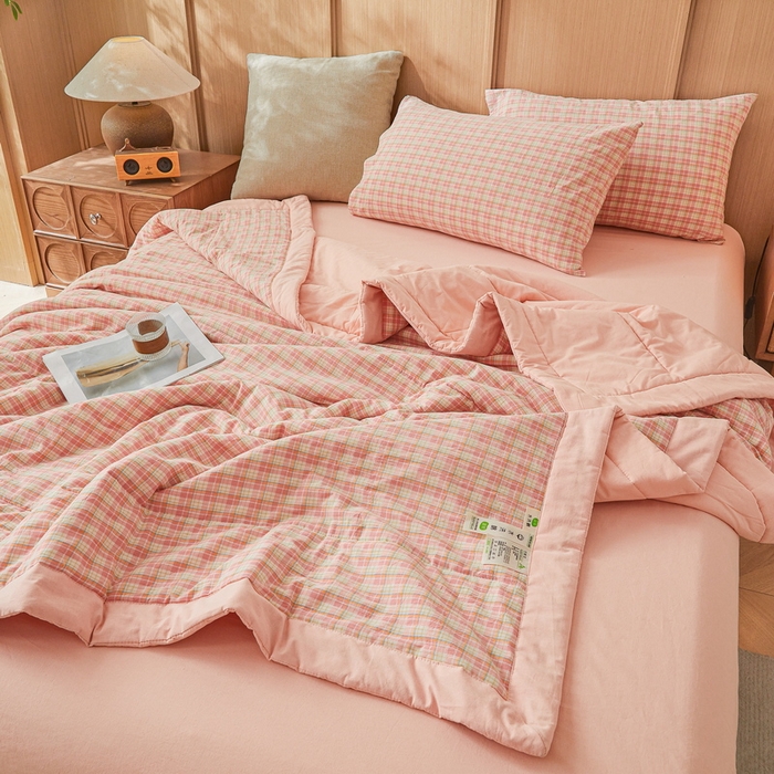 91家纺网 家纺一手货源 找家纺 猎鹿人家纺 A类水洗棉新疆棉花夏被 夏洛特粉