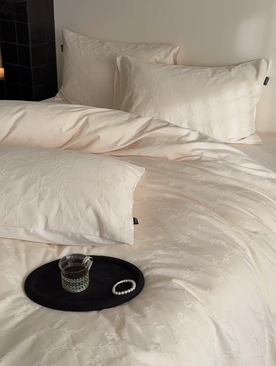 91家纺网 家纺一手货源 找家纺 （总）鹿班家居 2025春夏新款云感超柔厚织提花浮雕系列四件套-梦境卷尾（标准会员-20元）