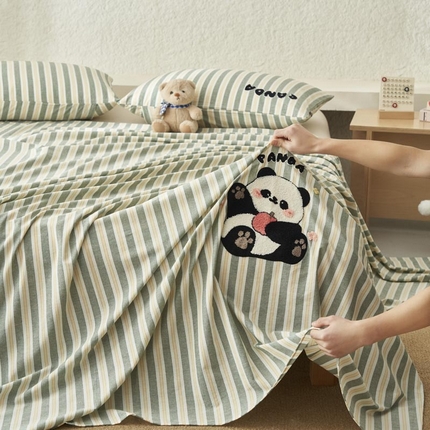 91家纺网 家纺一手货源 找家纺 寐绸家纺 2025新款纯棉色织水洗棉竖条单床单 水洗棉竖条床单-竹条绿