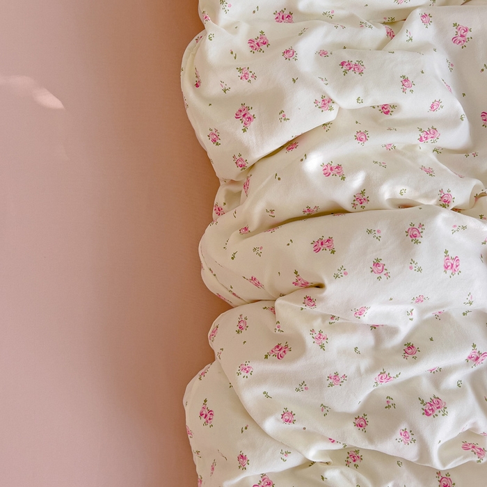 91家纺网 家纺一手货源 找家纺 宜家坊 2025新款水洗棉糯小棉夏被夏被四件套四季被春秋被单人学生双人被子被芯 田园小花粉