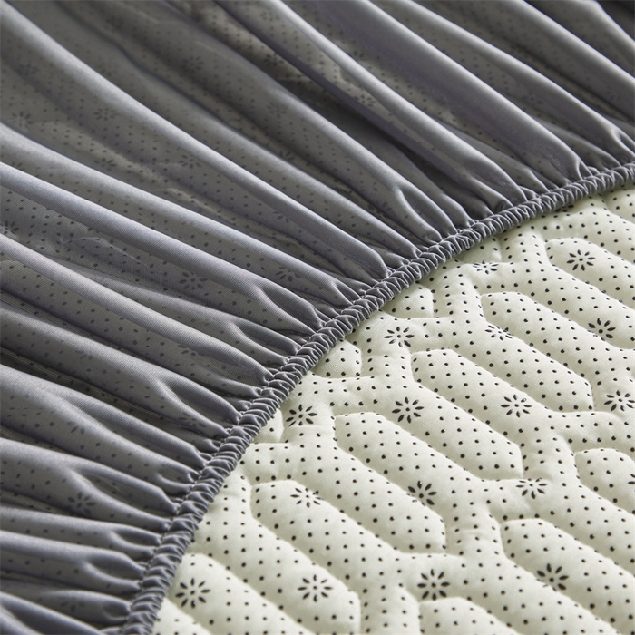 91家纺网 家纺一手货源 找家纺 雯豆2025夏季新品0.4乳胶凉席床笠款三件套凉感丝印花纯色床罩 乳胶床笠-轻奢灰