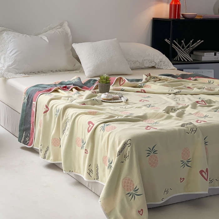 91家纺网 家纺一手货源 找家纺 爱港家纺 2025新款全棉A类六层纱布毛巾被 夏被 爱心菠萝