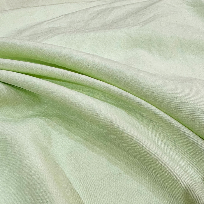 91家纺网 家纺一手货源 找家纺 （总）麒东家纺 2025年新款刺绣水洗棉四件套羽毛系列