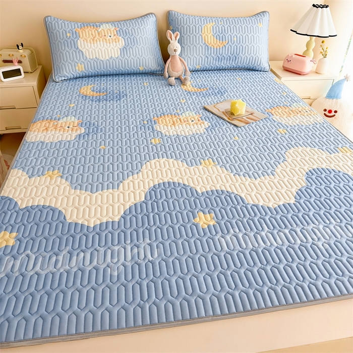 91家纺网 家纺一手货源 找家纺 雯豆2025夏季新品0.4乳胶凉席平铺款三件套凉感丝小清新印花席梦思床罩 乳胶凉席-晚安