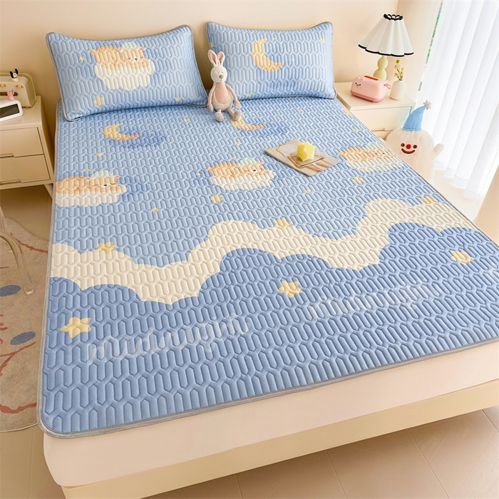 91家纺网 家纺一手货源 找家纺 雯豆2025夏季新品0.4乳胶凉席平铺款三件套凉感丝小清新印花席梦思床罩 乳胶凉席-晚安