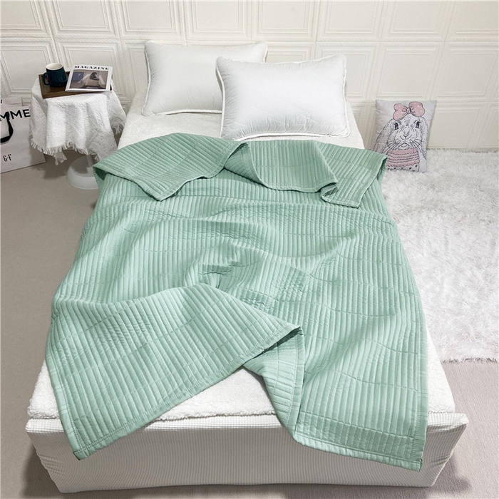 91家纺网 家纺一手货源 找家纺 卡奥家纺 2025新款有氧泡泡纱泡泡棉床盖夏被 绿色