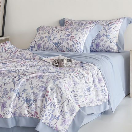 91家纺网 家纺一手货源 找家纺 （总）梦幻之城 2025新款水洗真丝数码印花拼角款夏被四件套