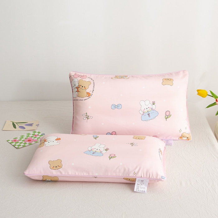 91家纺网 家纺一手货源 找家纺 萌番宝 A类新款60支长绒棉纯棉儿童枕套枕头 熊宝家族