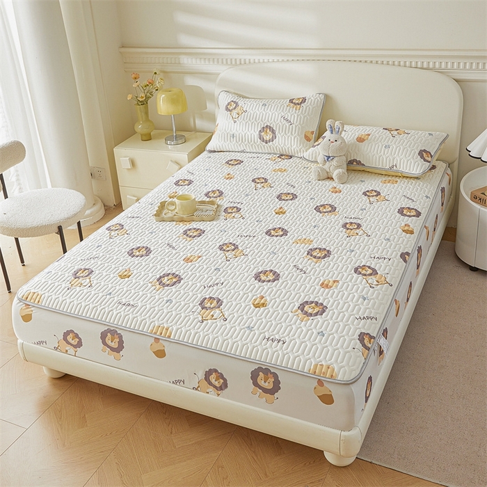 91家纺网 家纺一手货源 找家纺 雯豆2025夏季新品0.4乳胶凉席床笠款三件套凉感丝印花纯色床罩 乳胶床笠小狮子