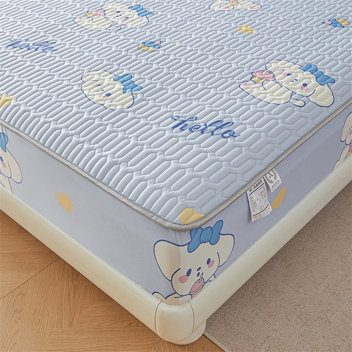 91家纺网 家纺一手货源 找家纺 雯豆2025夏季新品0.4乳胶凉席床笠款三件套凉感丝印花纯色床罩 乳胶床笠-萌萌狗1