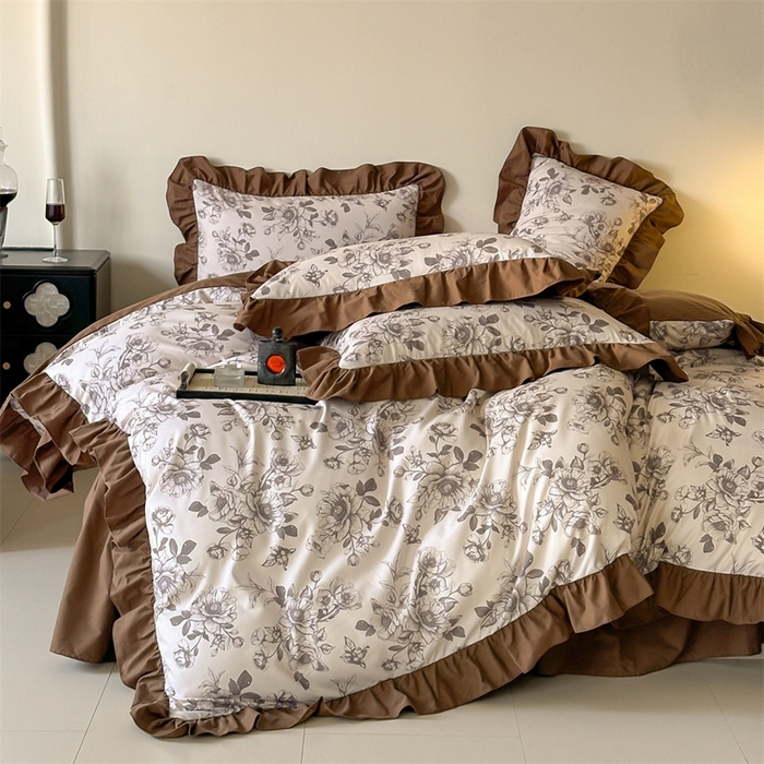 91家纺网 家纺一手货源 找家纺 （总）一左一右2025春夏新款数码印花法式复古花边磨毛水洗棉四件套