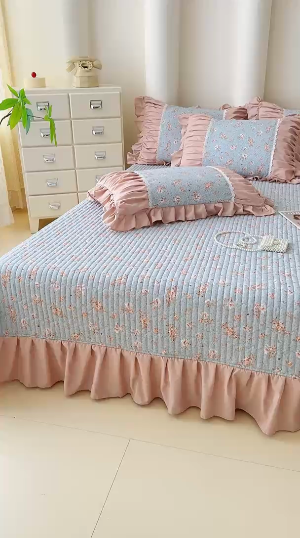 91家纺网 家纺一手货源 找家纺 ME/ERA HOME寐时代 2025新款针织双层纱韩版床盖 枝蔓