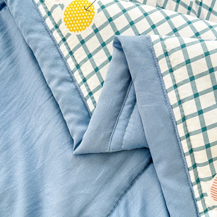 91家纺网 家纺一手货源 找家纺 好欣怡家纺 2026新款水洗棉夏被空调被被子被芯印花小清新夏凉被直播热款 水洗棉包边款-蓝色樱桃