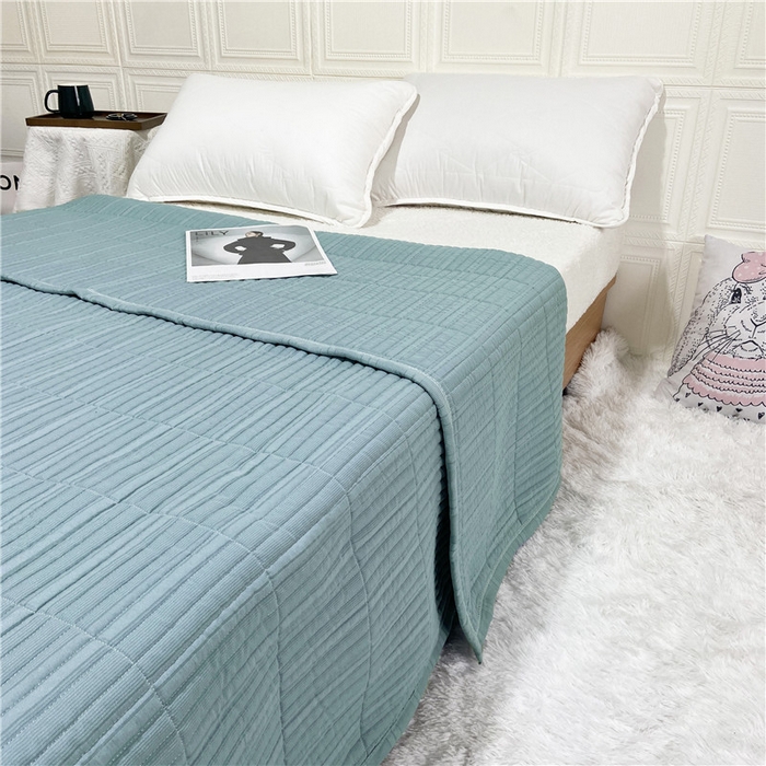 91家纺网 家纺一手货源 找家纺 卡奥家纺 2025新款有氧泡泡纱泡泡棉床盖夏被 灰绿