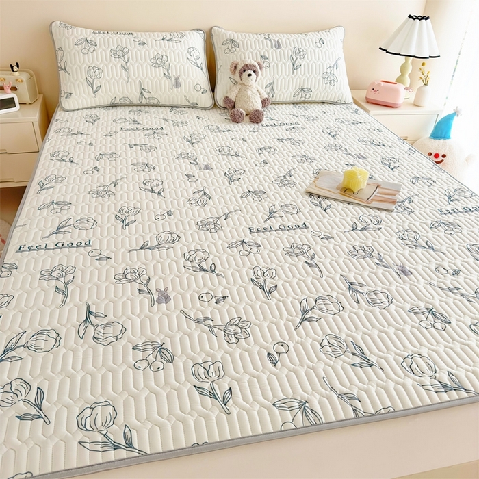 91家纺网 家纺一手货源 找家纺 雯豆2025夏季新品0.4乳胶凉席平铺款三件套凉感丝小清新印花席梦思床罩 乳胶凉席-摇曳花开