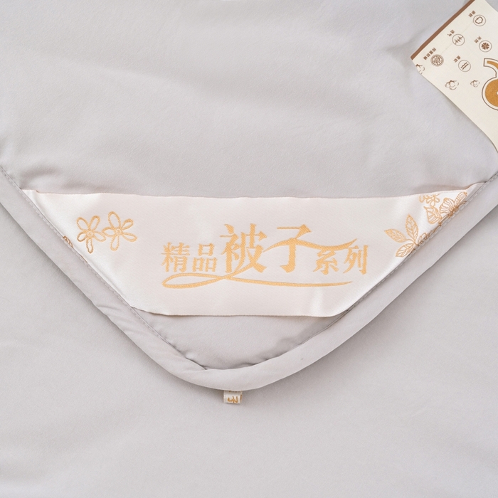 91家纺网 家纺一手货源 找家纺 易睡 2025新款A类水洗棉新疆棉花被子母被 灰色