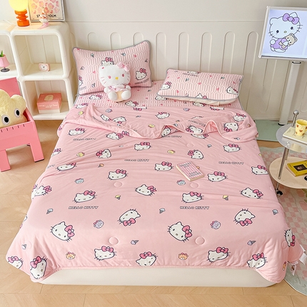 91家纺网 家纺一手货源 找家纺 （总）金爱家2025新款A类三丽鸥高品质可组合凉感丝乳胶席牛奶丝针织棉软糯夏被四件套