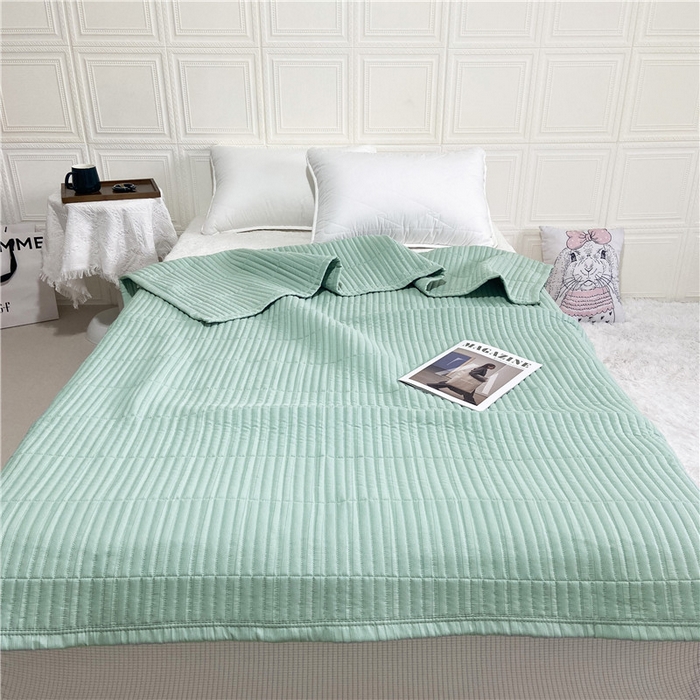 91家纺网 家纺一手货源 找家纺 卡奥家纺 2025新款有氧泡泡纱泡泡棉床盖夏被 绿色