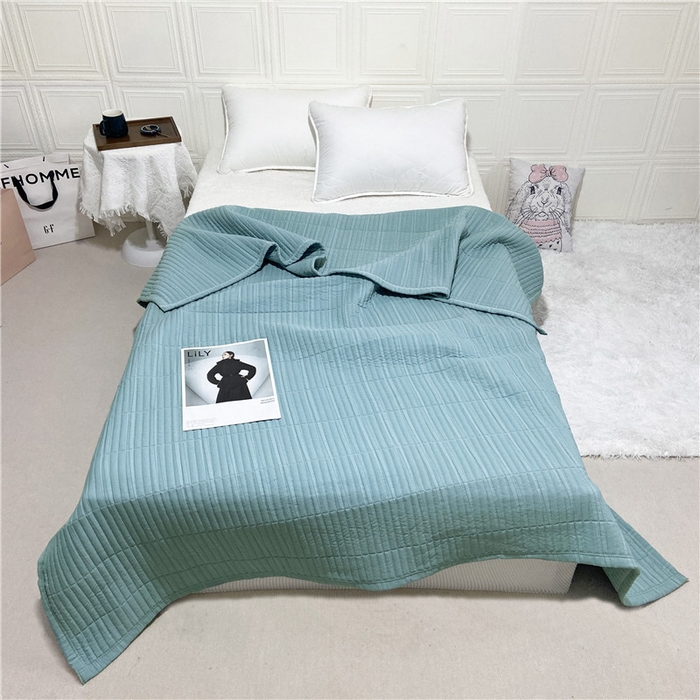 91家纺网 家纺一手货源 找家纺 卡奥家纺 2025新款有氧泡泡纱泡泡棉床盖夏被 灰绿