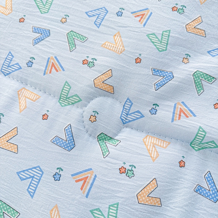 91家纺网 家纺一手货源 找家纺 好欣怡家纺 2026新款水洗棉夏被空调被被子被芯印花小清新夏凉被直播热款 水洗棉包边款-可爱字母