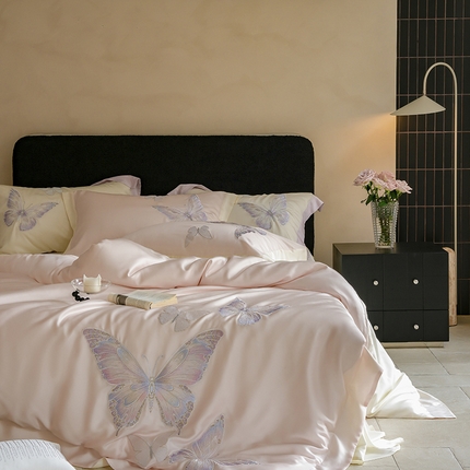 91家纺网 家纺一手货源 找家纺 简纯主义 2025新款60S奥地利进口兰精天丝四件套-彩蝶幻舞 彩蝶-粉