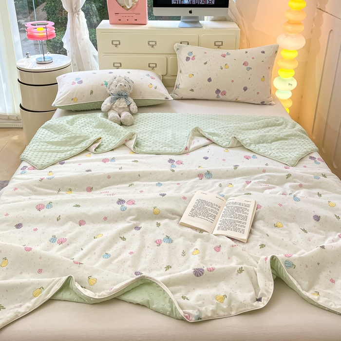 91家纺网 家纺一手货源 找家纺 羚羊语2025新款A类凉感丝冰豆豆夏凉被 七彩南瓜