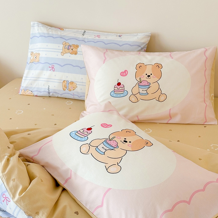 91家纺网 家纺一手货源 找家纺 典曼家纺 2025新款13372印花小清新四件套 冰淇淋小熊