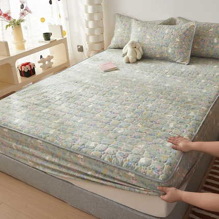 91家纺网 家纺一手货源 找家纺 （总）舒居家纺 2025新款亲肤夹棉卡通 防水床笠床垫席梦思床套床罩（不宜机洗，建议手洗））