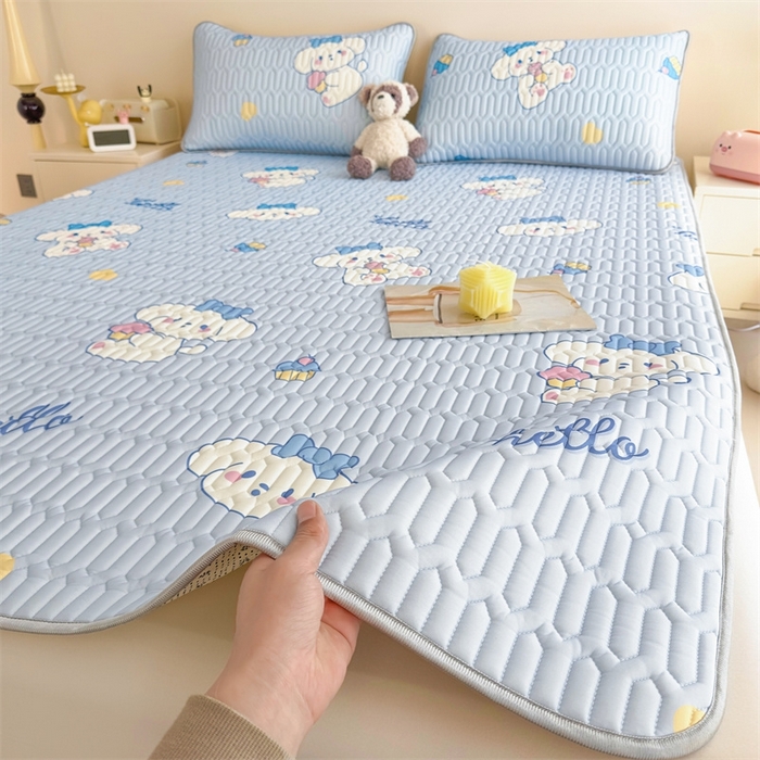 91家纺网 家纺一手货源 找家纺 雯豆2025夏季新品0.4乳胶凉席平铺款三件套凉感丝小清新印花席梦思床罩 乳胶凉席-萌萌狗1