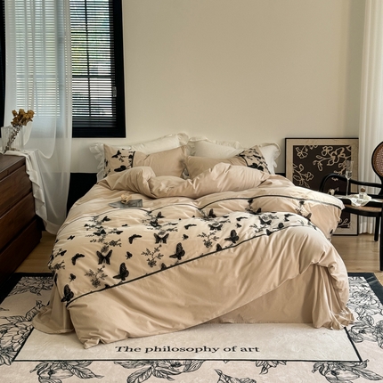 91家纺网 家纺一手货源 找家纺 2025新款水墨黑蝴蝶全棉套件 蝶恋咖