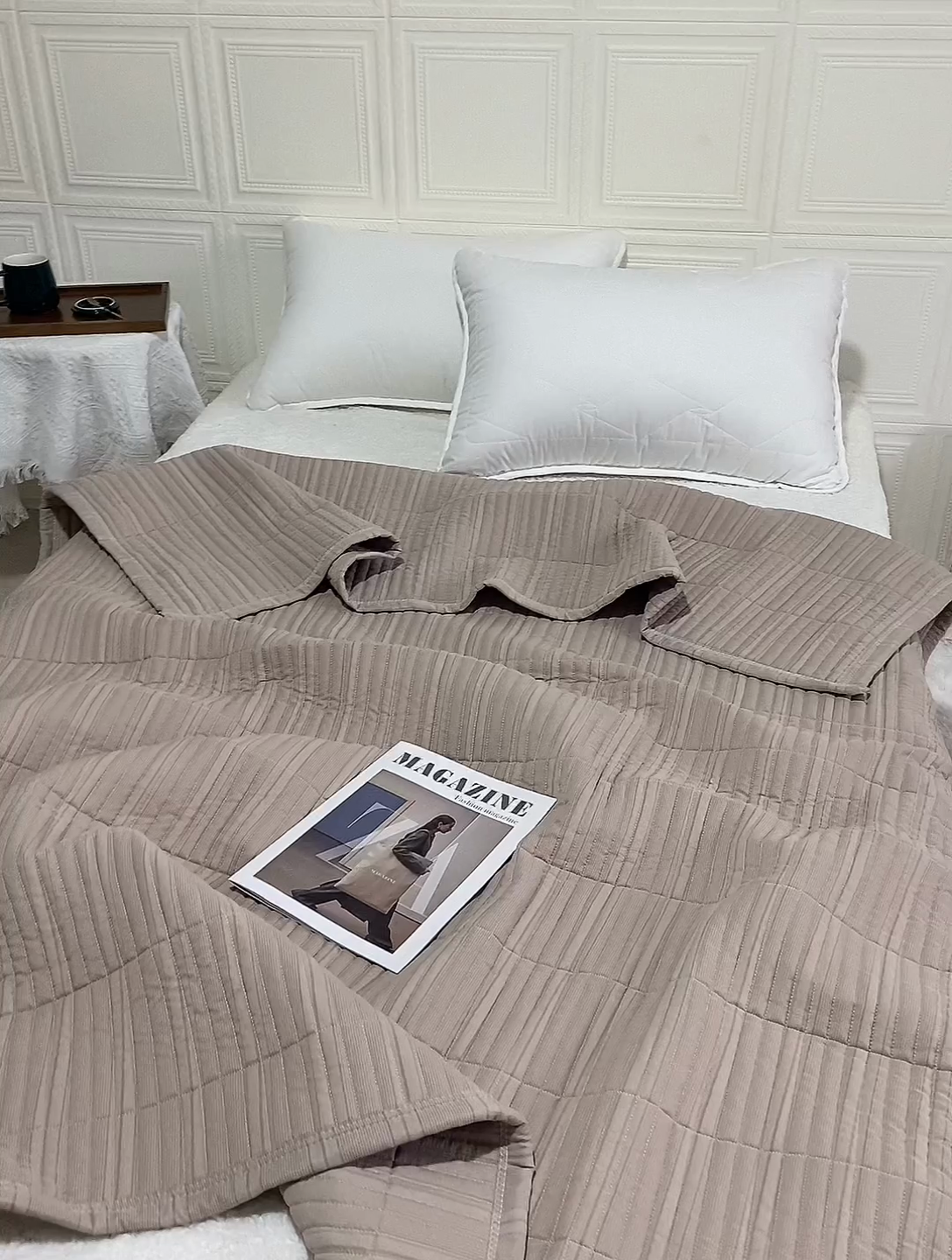 91家纺网 家纺一手货源 找家纺 卡奥家纺 2025新款有氧泡泡纱泡泡棉床盖夏被 卡其