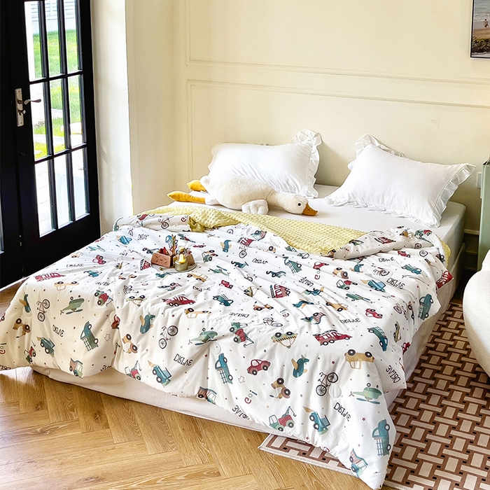 91家纺网 家纺一手货源 找家纺 绒梦里 2025新款A类小凉皮凉感冰豆豆夏被空调被 车车世界