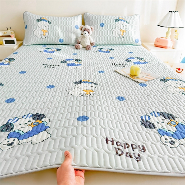 91家纺网 家纺一手货源 找家纺 雯豆2025夏季新品0.4乳胶凉席平铺款三件套凉感丝小清新印花席梦思床罩 乳胶凉席-小狗蒙迪1