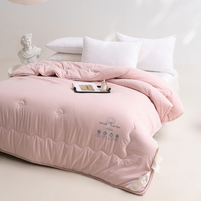 91家纺网 家纺一手货源 找家纺 易睡 2025新款A类水洗棉新疆棉花被子母被 粉色