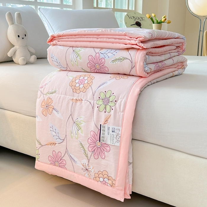 91家纺网 家纺一手货源 找家纺 好欣怡家纺 2026新款水洗棉夏被空调被被子被芯印花小清新夏凉被直播热款 水洗棉包边款-甜蜜家园