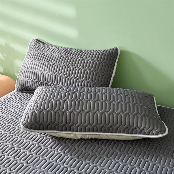 91家纺网 家纺一手货源 找家纺 雯豆2025夏季新品0.4乳胶凉席床笠款三件套凉感丝纯色席梦思床罩 纯色乳胶床笠-轻奢灰