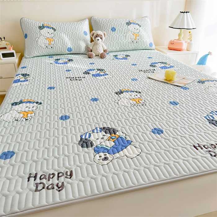 91家纺网 家纺一手货源 找家纺 雯豆2025夏季新品0.4乳胶凉席平铺款三件套凉感丝小清新印花席梦思床罩 乳胶凉席-小狗蒙迪1