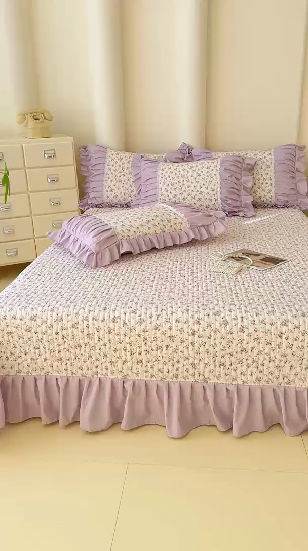 91家纺网 家纺一手货源 找家纺 ME/ERA HOME寐时代 2025新款针织双层纱韩版床盖 紫色花香
