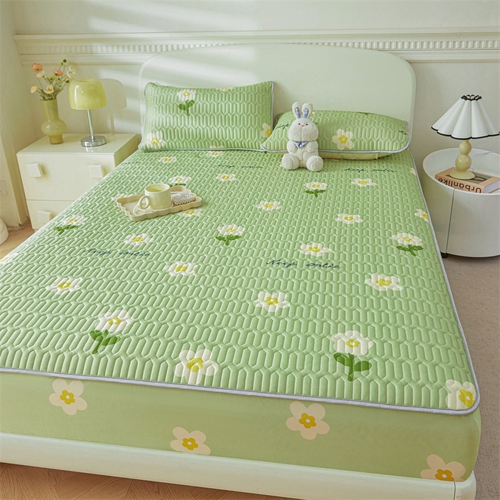 91家纺网 家纺一手货源 找家纺 雯豆2025夏季新品0.4乳胶凉席床笠款三件套凉感丝印花纯色床罩 乳胶床笠-绿茵1