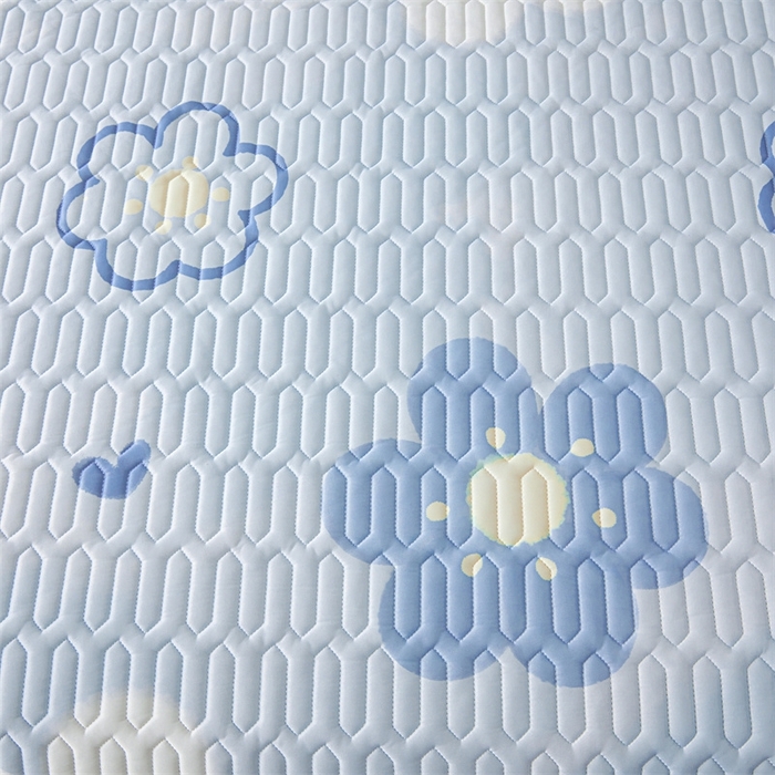 91家纺网 家纺一手货源 找家纺 雯豆2025夏季新品0.4乳胶凉席床笠款三件套凉感丝印花纯色床罩 乳胶床笠-花漾