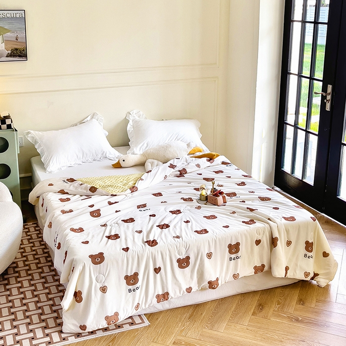 91家纺网 家纺一手货源 找家纺 绒梦里 2025新款A类小凉皮凉感冰豆豆夏被空调被 爱心熊