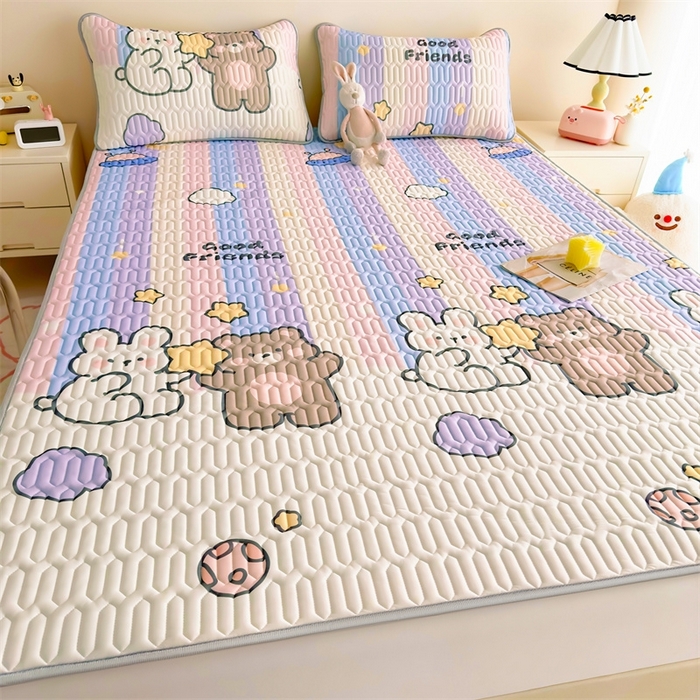 91家纺网 家纺一手货源 找家纺 雯豆2025夏季新品0.4乳胶凉席平铺款三件套凉感丝小清新印花席梦思床罩 乳胶凉席-流星飞碟